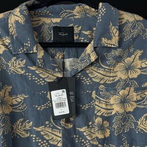 Rails “Waimea Lava Lava Moonlight” Floral Hawaiian Shirt – Size XL (NWT $128)